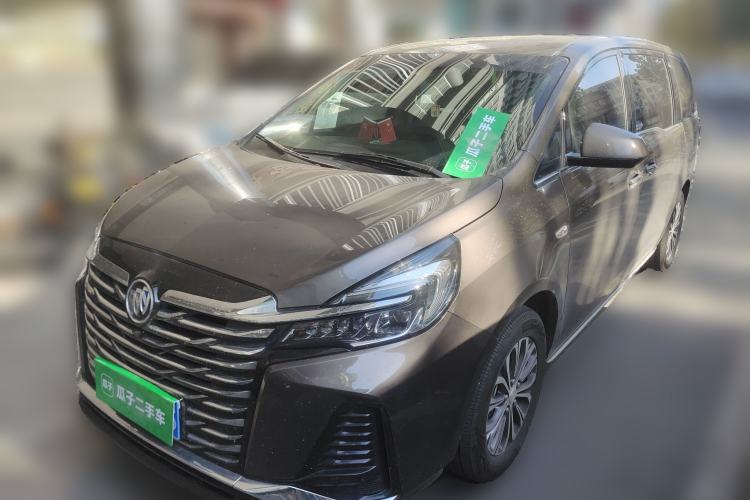 Used Buick GL8 2023 Land Executive Class 652T Luxury Model
