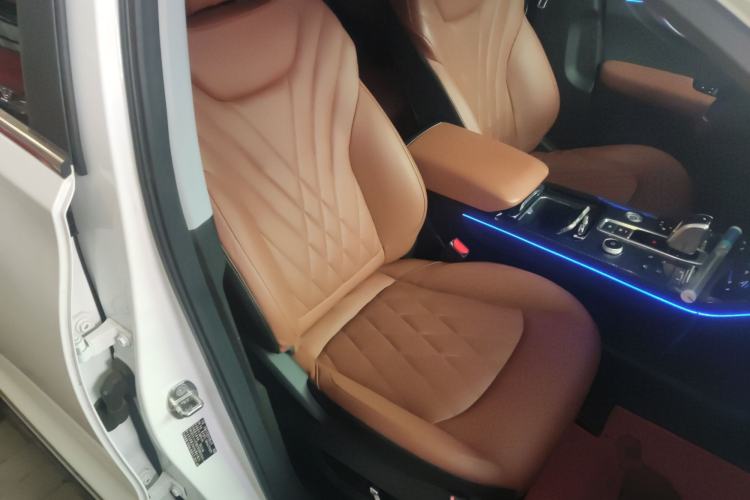 Used Chery Tiggo 8 PLUS 2021 290TGDI DCT Luxury Edition
