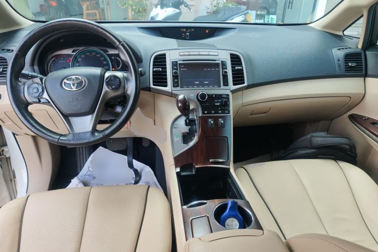 Used Toyota Venza 2013 2.7L Two-Wheel-Drive Luxury Edition
