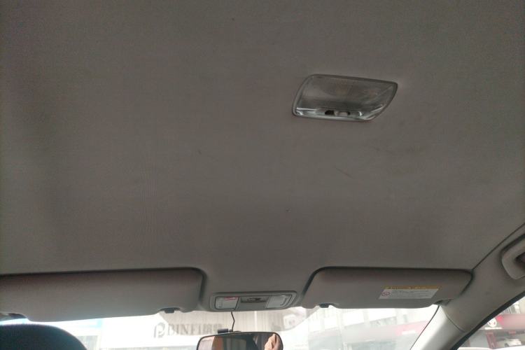 Used Honda Jade 2013 1.8L automatic Comfort version 5 seats