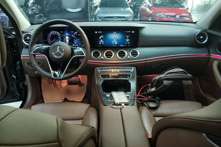 Used Mercedes-Benz E-Class 2022 Second Facelift E 300 L Fashion Edition
