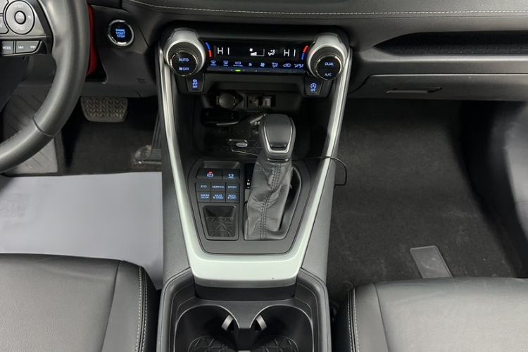 Used Toyota Wildlander 2021 2.0L CVT 4x4 Luxury Edition
