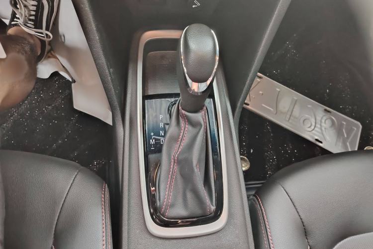 Used Chevrolet Monza 2022 Light Hybrid Redline 320T Dual-Clutch Thrilling Edition
