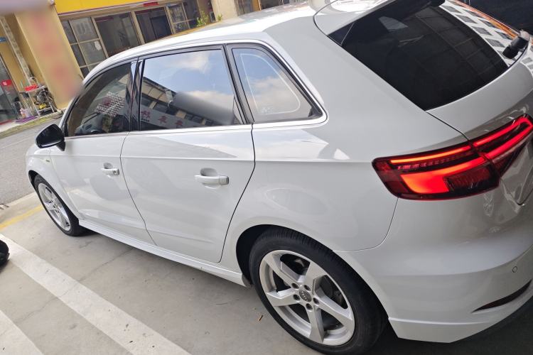 Used Audi A3 2020 Sportback 35 TFSI Fashion Edition China VI Emission Standard
