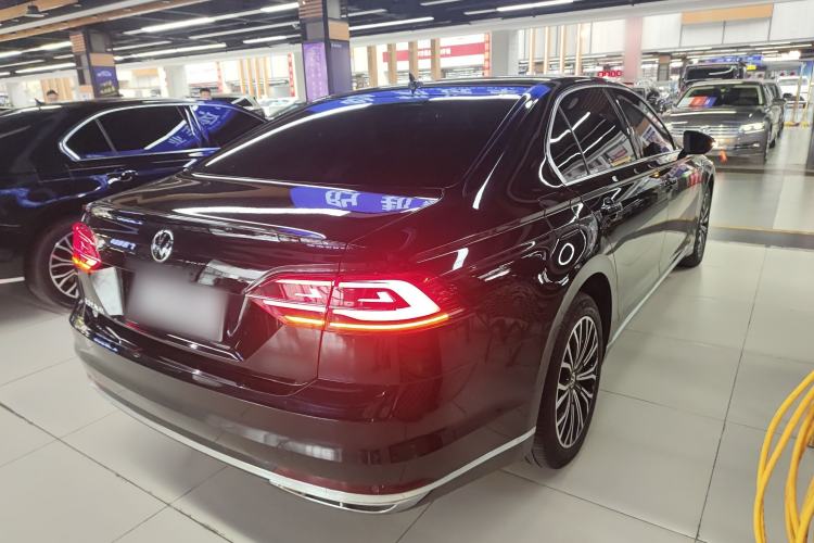 Used Volkswagen Phideon 2021 380TSI Luxury Edition