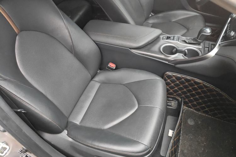 Used Toyota Camry 2021 2.5G Luxury Edition