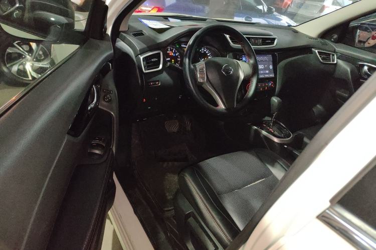 Used Nissan Qashqai 2016 2.0L CVT Elite Edition
