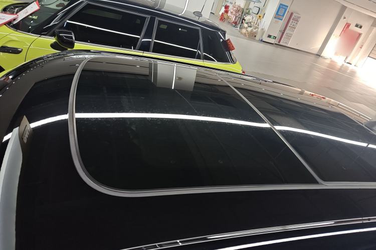 Used  MINI 2022 Updated 1.5T COOPER Artist Five-Door Edition
