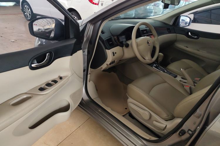 Used Nissan Tiida 2011 1.6L CVT Comfort Model
