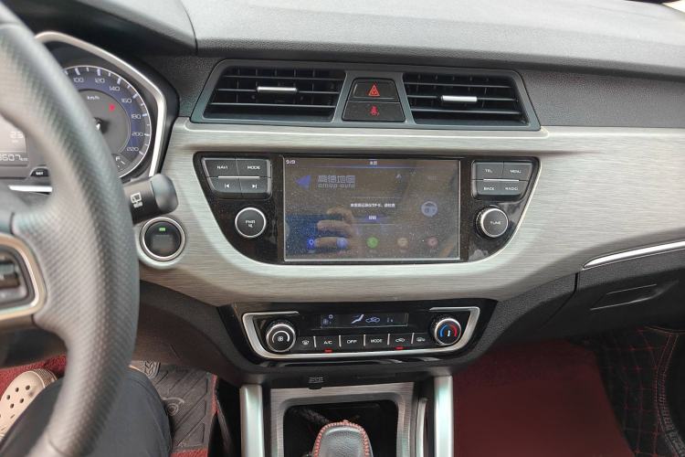 Used Geely Auto Vision X3 2017 1.5L Automatic Prestige Model
