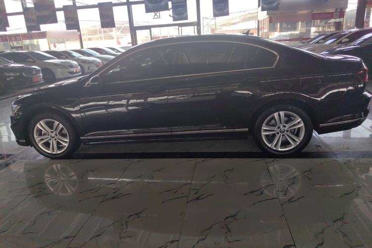 Used Volkswagen Magotan 2025 Zhongxiang Version 280TSI DSG Comfort Edition