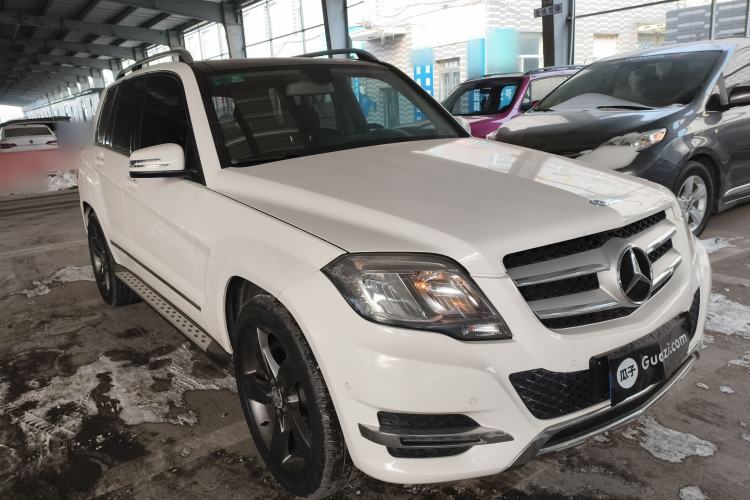 Used Mercedes-Benz GLK-Class 2013 GLK 300 4MATIC Dynamic Sunroof Model
