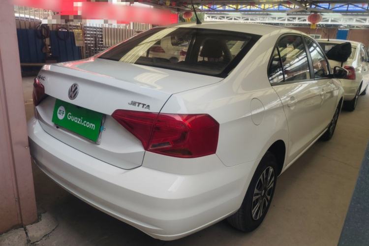 Used Volkswagen Jetta 2017 1.4L Manual Fashion Edition