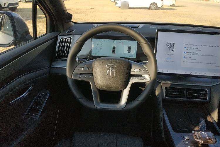 Used BYD Song L DM-i 2025 Intelligent Driving Version 160 km Beyond-Range Type
