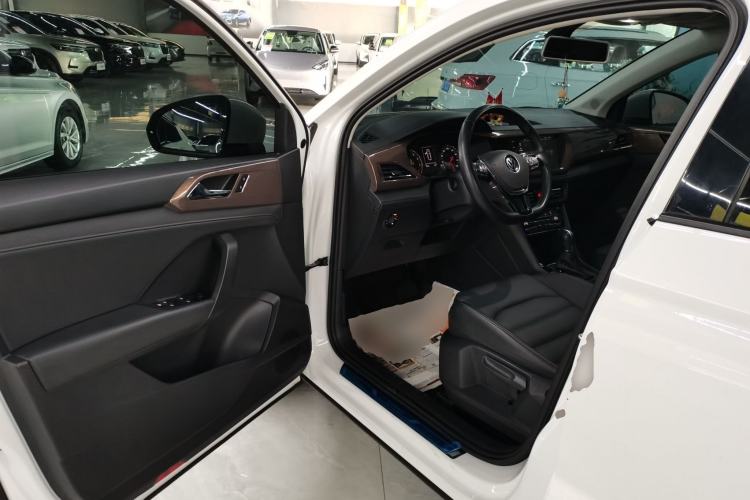 Used Volkswagen Tharu 2021 280TSI Two-Wheel Drive Comfort Edition
