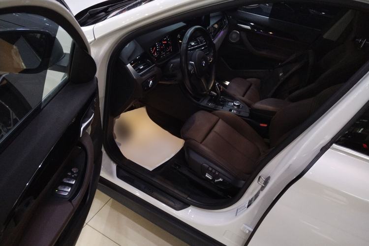 Used BMW X1 2022 sDrive25Li Leading Model
