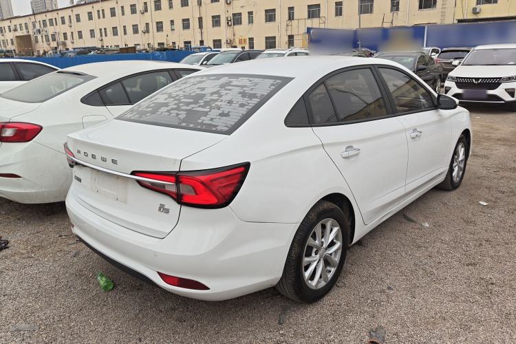 Used Roewe i5 2020 1.5L Manual 4G Connect Luxury Edition