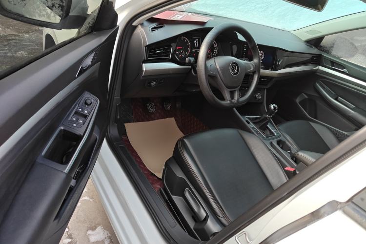 Used Volkswagen Bora 2021 1.5L Manual Fashion Smart Connect Edition