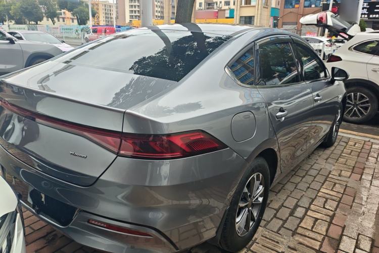 Used BYD Qin PLUS 2024 HONOR Edition DM-i 55KM Leading Model
