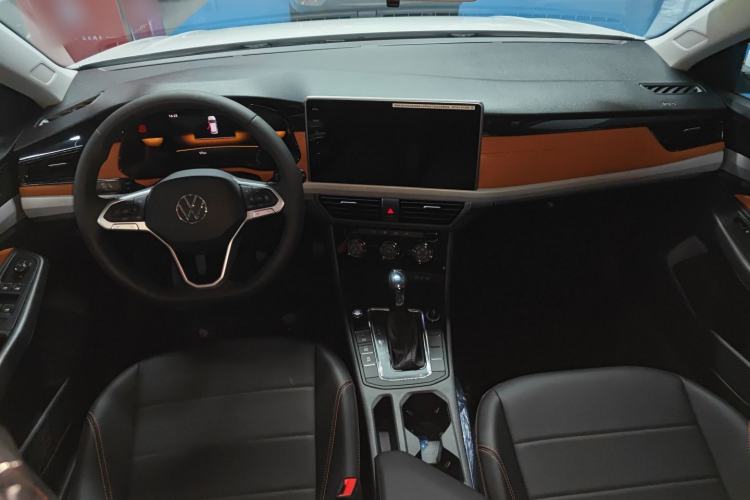 Used Volkswagen Bora 
