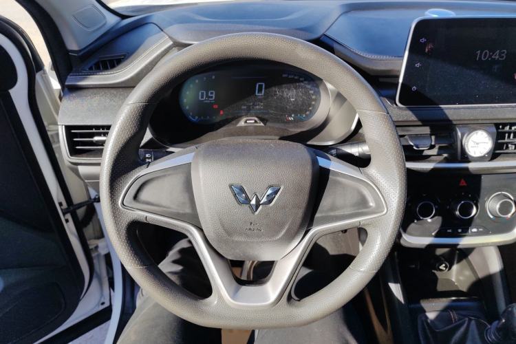 Used Wuling Hongguang S3 2018 1.5L Manual Comfort Model China V Standard