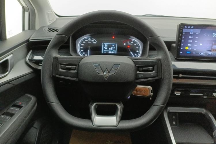 Used Wuling Jiachen 2022 1.5L Manual Enjoyment Elite Model