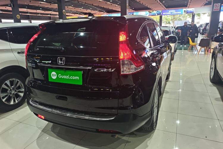 Used Honda CR-V 2012 2.0L two-wheel drive urban version
