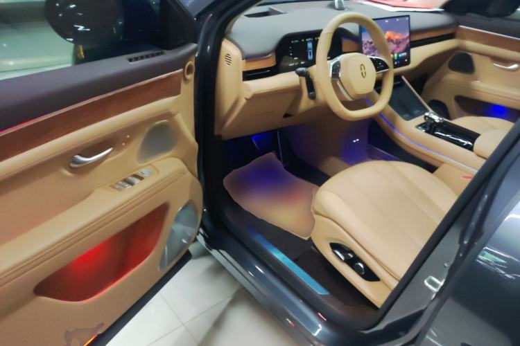 Used Hima AITO M7 2024 1.5T Rear-Drive Plus Version 6 Seats