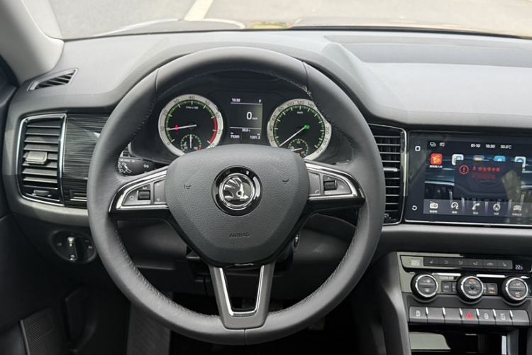 Used Skoda Kodiaq 2018 TSI330 7-Seater Two-Wheel-Drive Luxury Enjoyment Edition
