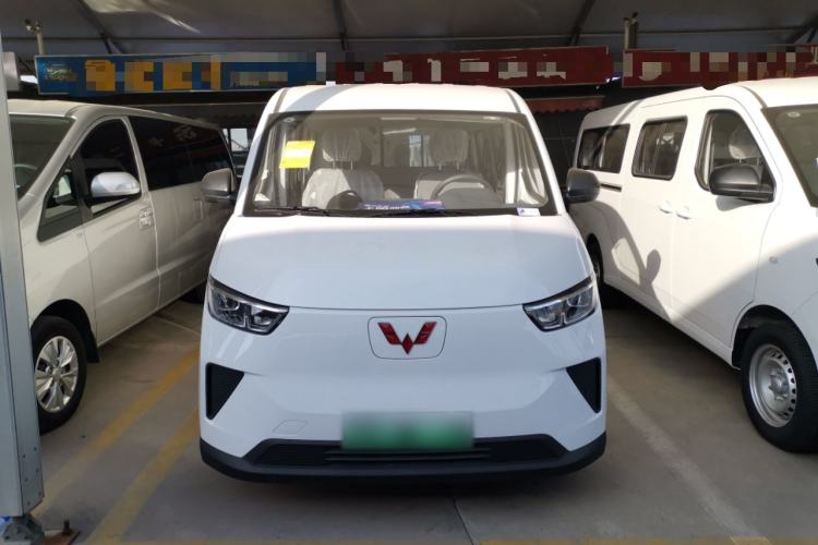 Used Wuling Yangguang 
