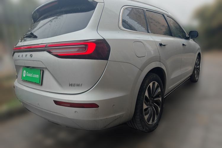 Used Hima AITO M7 2024 1.5T Rear-Drive Plus Version 5 Seats
