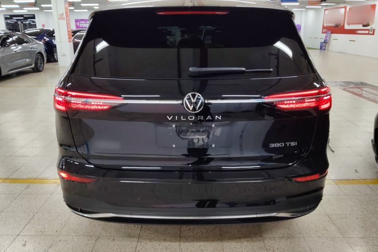 Used Volkswagen Viloran 2024 380TSI Luxury Edition
