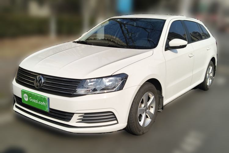 Used Volkswagen Gran Lavida 2015 1.6L Manual Fashion Edition