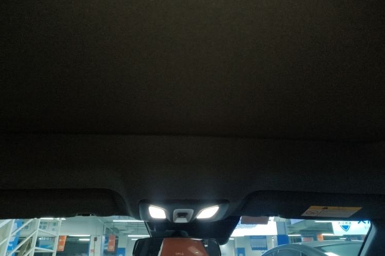 Used Changan UNI-V 2024 2.0T Classic Sport Edition
