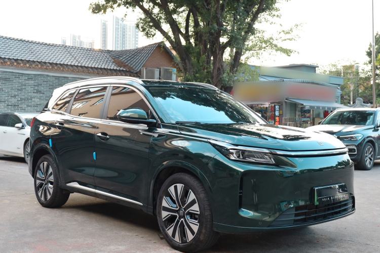 Used  E5 PLUS 2025 165 km Long-Range Version PLUS 7-Seater
