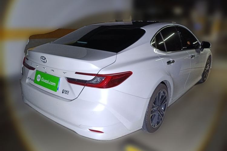 Used Toyota Camry 2024 Dual-Motor 2.0 HG Premium Edition
