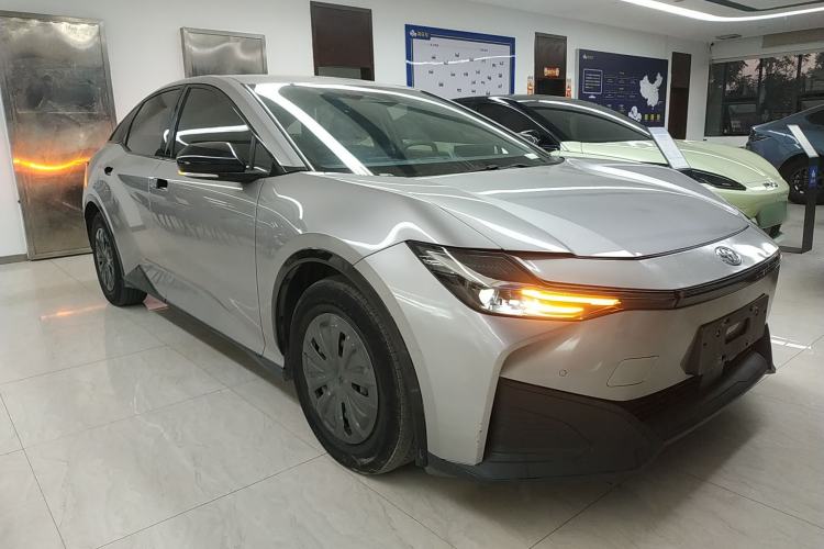 Used Toyota bZ3 2023 517 km Elite PRO
