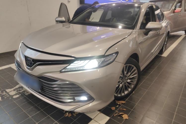 Used Toyota Camry 2019 Dual-Engine 2.5 HG Luxury Edition China VI Standard