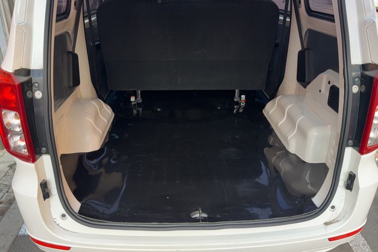 Used Wuling Hongguang 2021 1.5L Revised S Base Version with Electric Power Steering LAR
