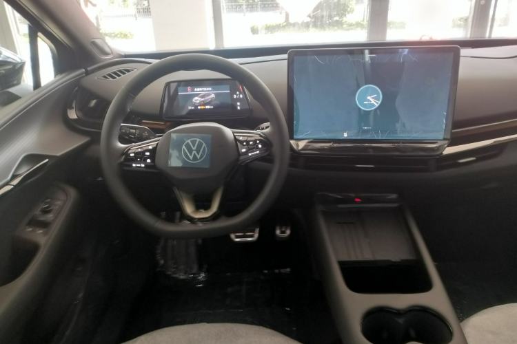 Used Volkswagen ID.UNYX 2025 Pure Model
