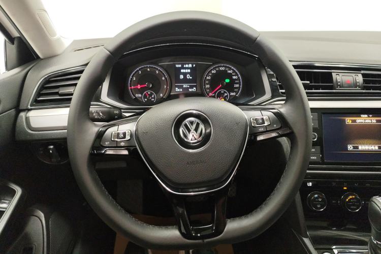 Used Volkswagen Lamando 2019 280TSI DSG Comfort Edition China VI standard
