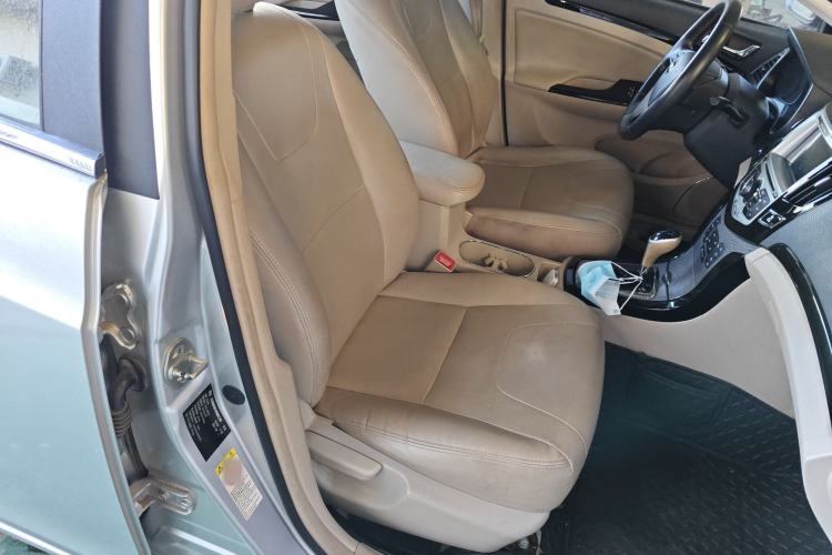 Used BYD Surui 2012 1.5TID Automatic Luxury Version
