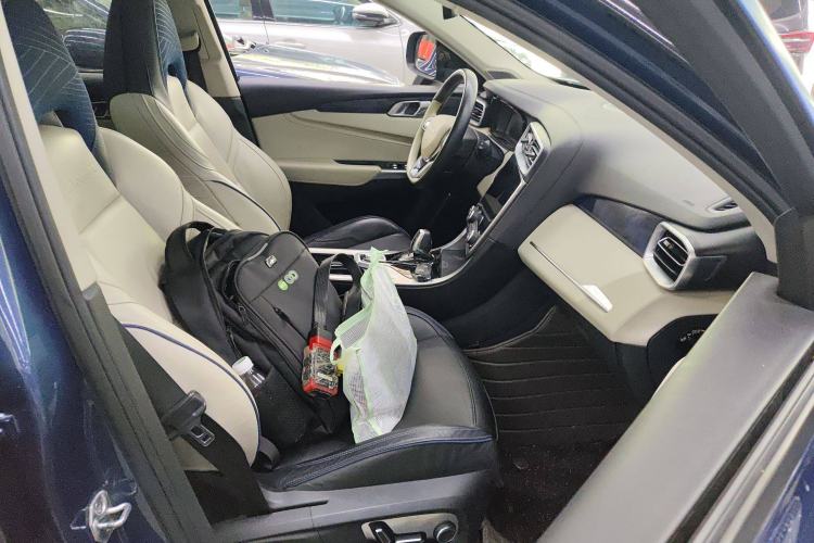 Used Lynk & Co 01 2017 2.0T Two-Wheel Drive Zhaopu Version
