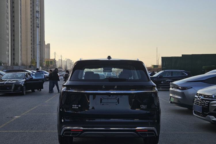 Used Hongqi HS7 PHEV 2024 2.0T PHEV Four-Wheel Drive Flagship Edition 6 Seats
