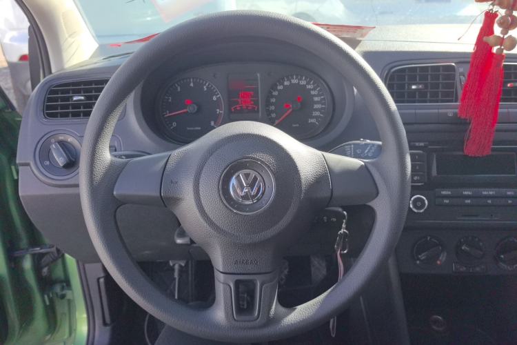 Used Volkswagen Polo 2013 1.4L Manual Fashion Edition