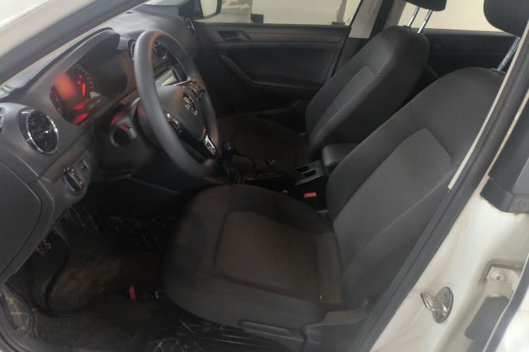 Used Volkswagen Jetta 2017 1.4L Manual Fashion Edition
