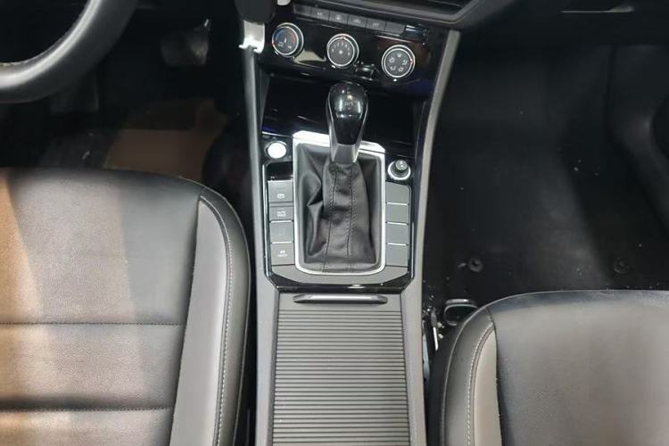 Used Volkswagen Sagitar 2022 280TSI DSG Excellence Edition
