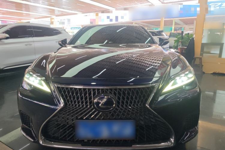 Used Lexus LS 2021 500h Luxury Edition
