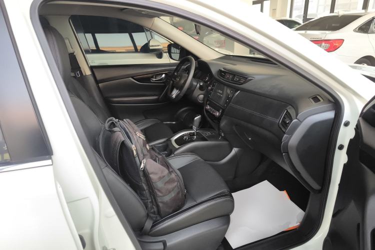 Used Nissan X-Trail 2019 2.0L CVT Smart Connect Comfort Edition 2WD