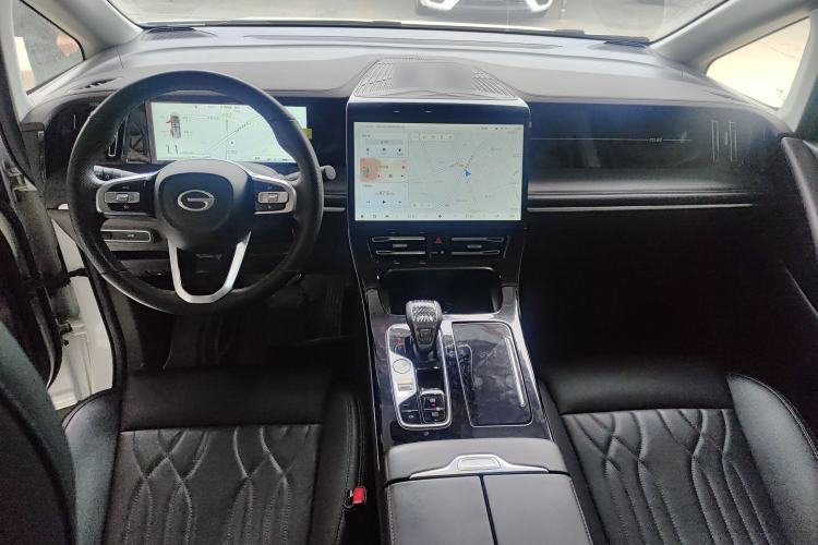 Used GAC Trumpchi M8 2024 Master Series 400T Prestige Edition
